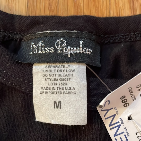 Miss Popular Juniors Sleeveless Top with Red Lips Graphic Size Medium - Picture 3 of 5